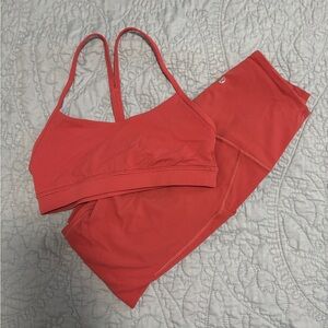 Lululemon Sports Bra and Leggings Set